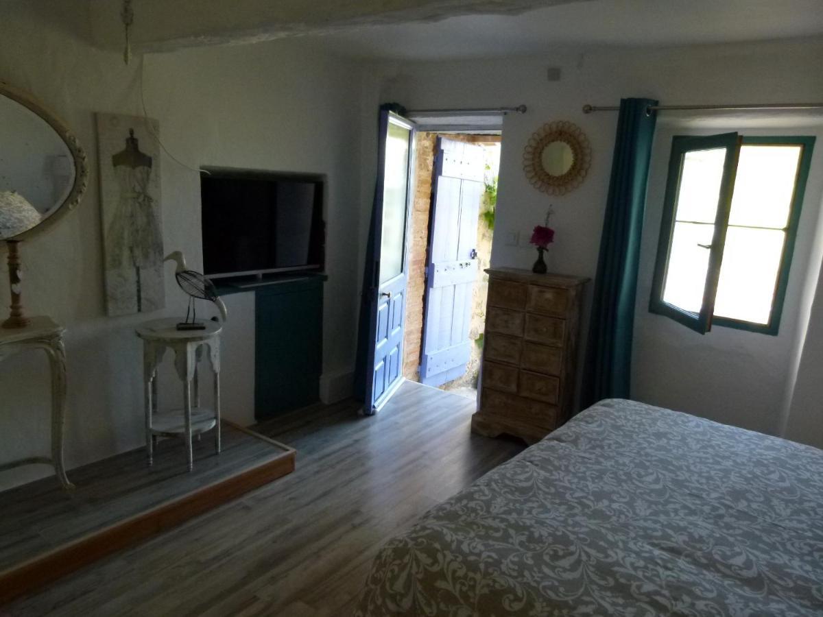 chambre campagnarde Bargème Exterior foto